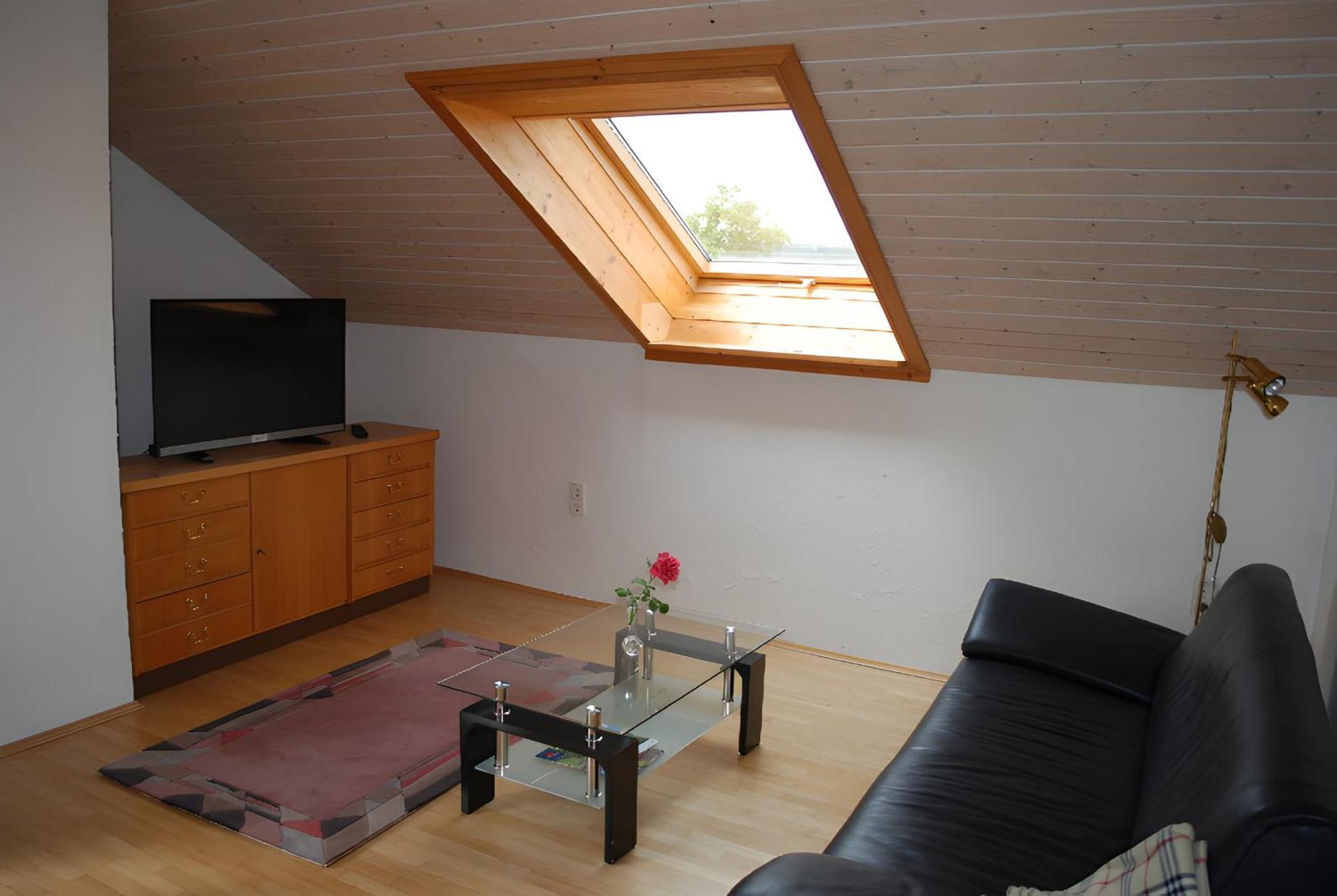 Ferienwohnung Mit Pool Straubenhardt Exterior foto